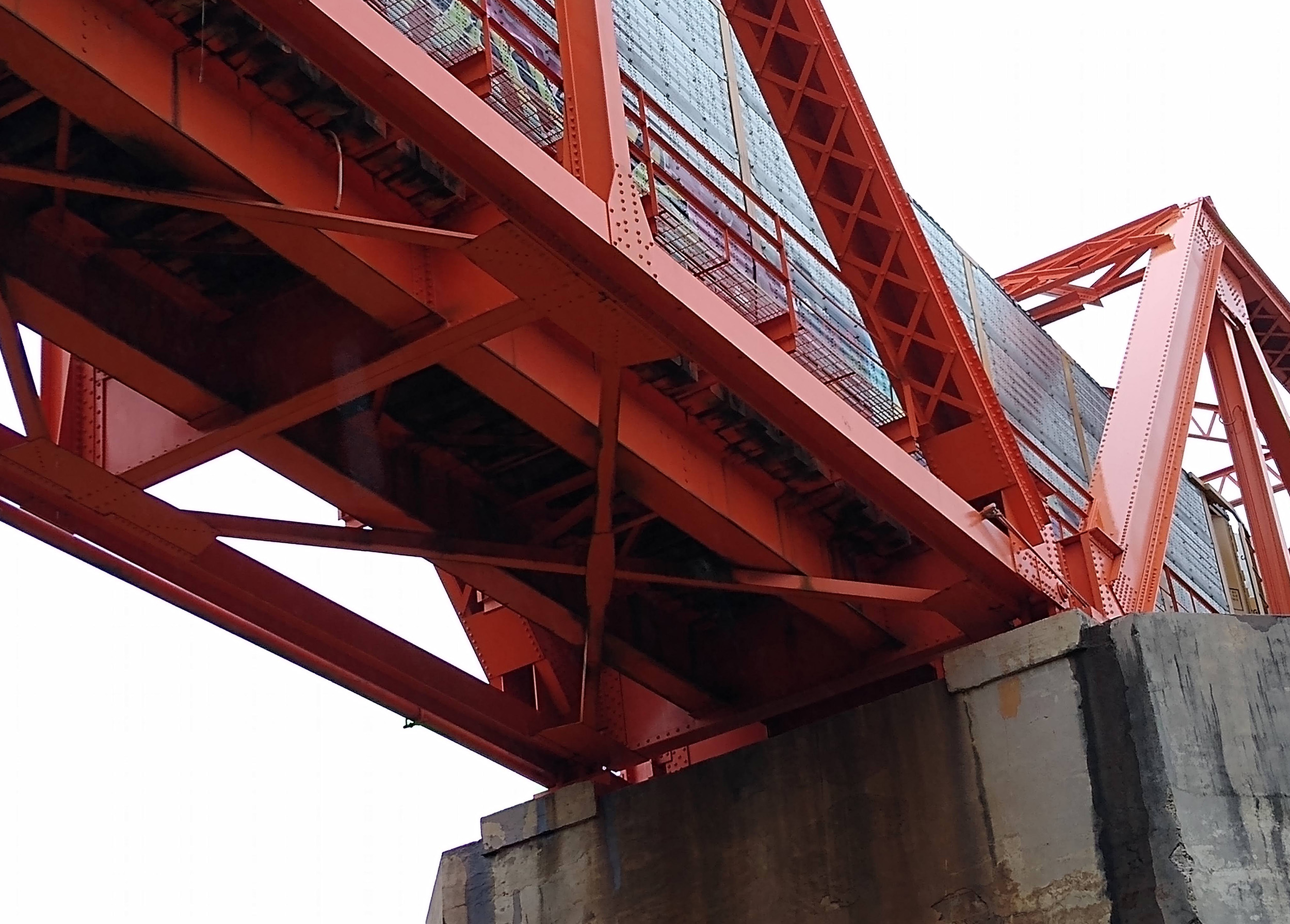 Existing condition of the Rio Grande International Bridge prior to construction.